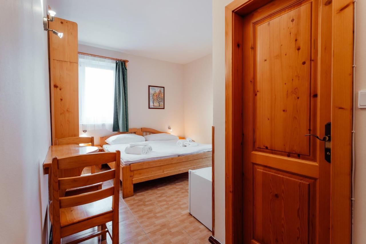 Penzion Topky Hotel Banská Štiavnica Eksteriør billede